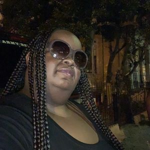 Meet your Posher, Monique